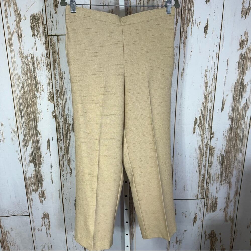 Alfred Dunner, Cream Trousers Textured. Size 8. Good used condition!